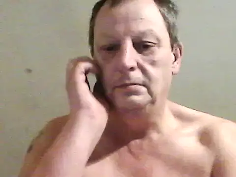 chubbybear2cum online show from December 18, 2:42 am