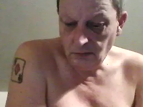 chubbybear2cum online show from January 30, 10:41 pm