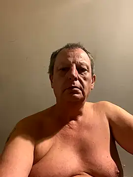 chubbybear2cum online show from October 18, 3:20 am