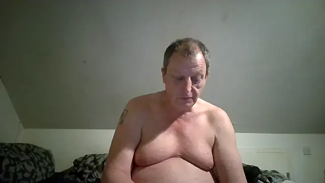chubbybear2cum online show from May 15, 11:56 pm