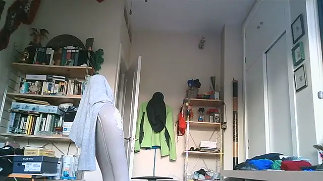 Snapshot of galaudin_3x_ chatting on February 10, 7:58 am galaudin 3x online show from February 10, 7:58 am
