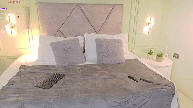  Miss Kimm online show from February 11, 12:32 pm