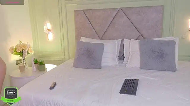  Miss Kimm online show from March 12, 12:33 pm