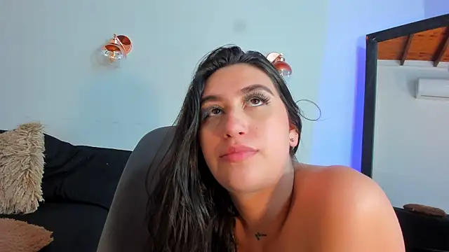 Snapshot of AlissPrince chatting on January 7, 5:09 pm AlissPrince online show from January 7, 5:09 pm