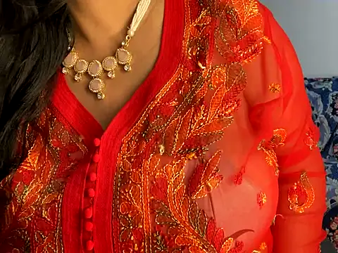 Snapshot of Aishwarya_101_ chatting on September 25, 5:27 pm Aishwarya 101  online show from September 25, 5:27 pm