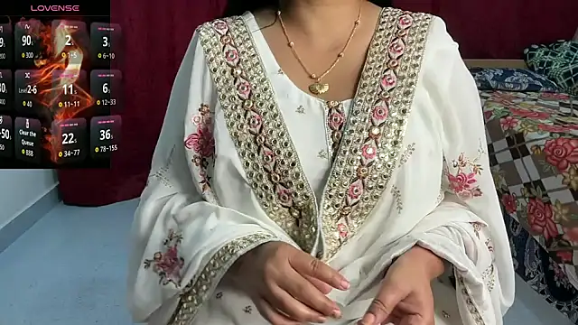 Aishwarya 101  online show from December 15, 4:11 pm