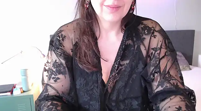 Ella Next Door online show from February 23, 9:44 am