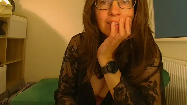 Ella Next Door online show from May 6, 8:58 pm