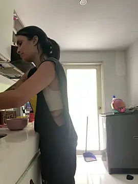 DeuxGold online show from March 11, 7:20 pm