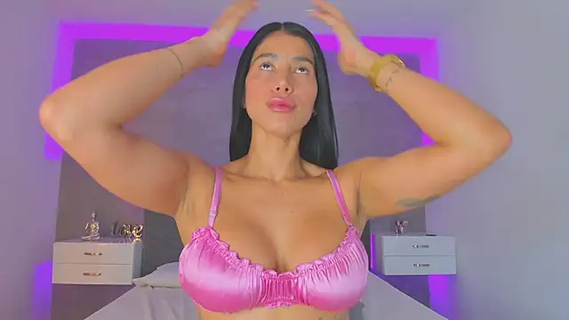 Snapshot of jasminehill_ chatting on February 25, 3:38 pm jasminehill online show from February 25, 3:38 pm