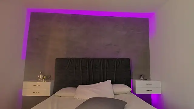 Snapshot of jasminehill_ chatting on March 13, 5:07 pm jasminehill online show from March 13, 5:07 pm