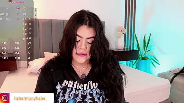 Harmonybabe  online show from May 10, 8:36 pm