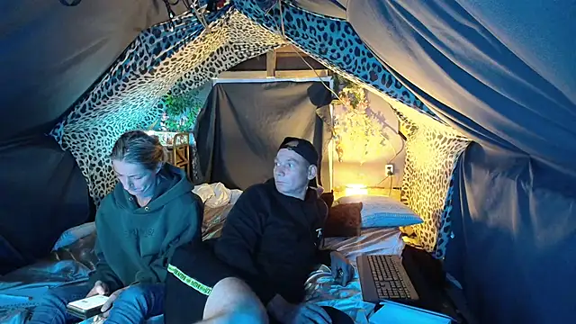 Snapshot of 38koppel1985 chatting on September 11, 11:05 pm 38koppel1985 online show from September 11, 11:05 pm