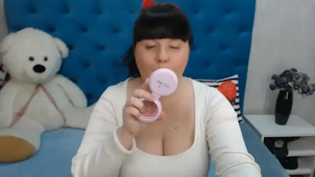 Snapshot of Sexy_MALIKKA chatting on January 25, 12:47 pm Sexy MALIKKA online show from January 25, 12:47 pm