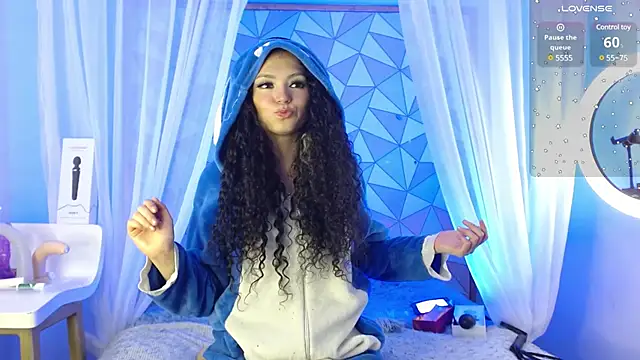 mapelove online show from January 29, 5:02 pm