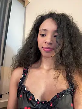 Snapshot of Miss_freydis chatting on September 25, 3:43 am Miss freydis online show from September 25, 3:43 am