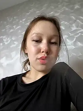  AnMiss  online show from May 9, 4:34 pm