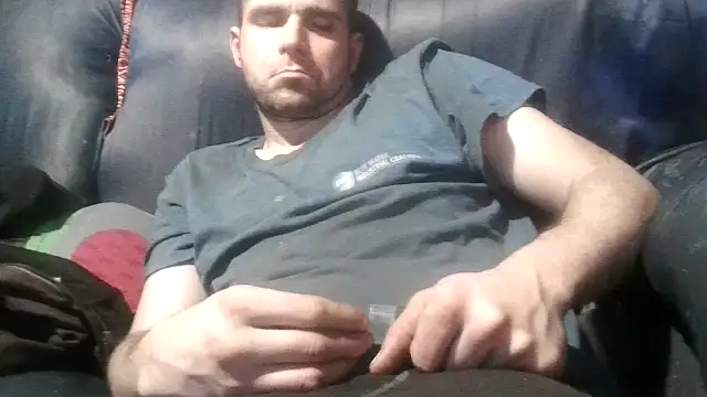 robeaulieu02 online show from February 11, 9:09 am