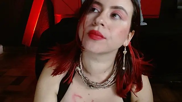 Naty slavedoll online show from February 1, 11:16 pm