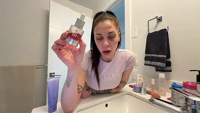 NattyFierros online show from May 12, 4:37 pm