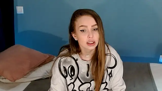 AnnaMaee online show from January 13, 11:38 pm