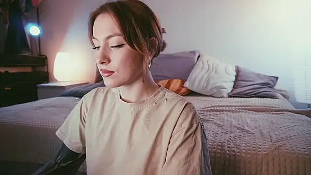 Snapshot of kris69kiss chatting on November 28, 2:53 pm kris69kiss online show from November 28, 2:53 pm