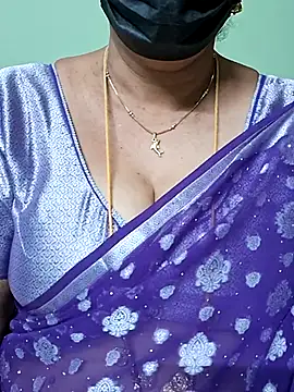 ananya956 online show from February 19, 6:10 pm
