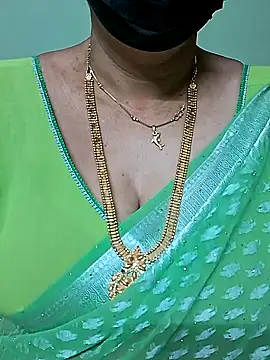 ananya956 online show from February 21, 9:00 pm