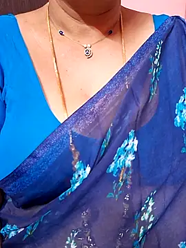 ananya956 online show from May 1, 9:14 am