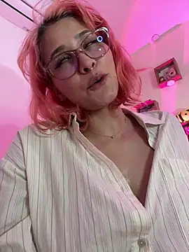 Ramona Flower online show from March 1, 4:15 am