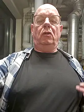 andrejoyfull64 online show from February 9, 12:20 pm