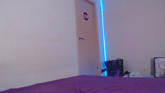 Lexy Lovy online show from April 2, 6:33 am