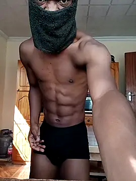 Snapshot of BoyWandaa chatting on February 10, 7:26 am BoyWandaa online show from February 10, 7:26 am