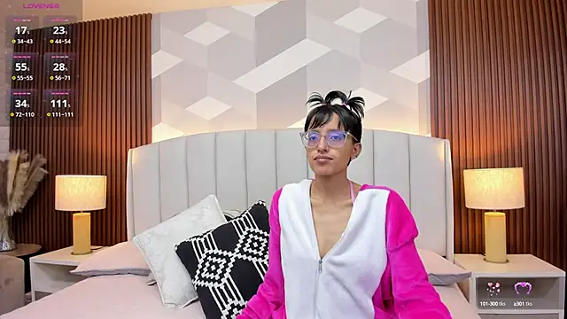 Snapshot of Marge_lasander chatting on September 20, 1:39 am Marge lasander online show from September 20, 1:39 am