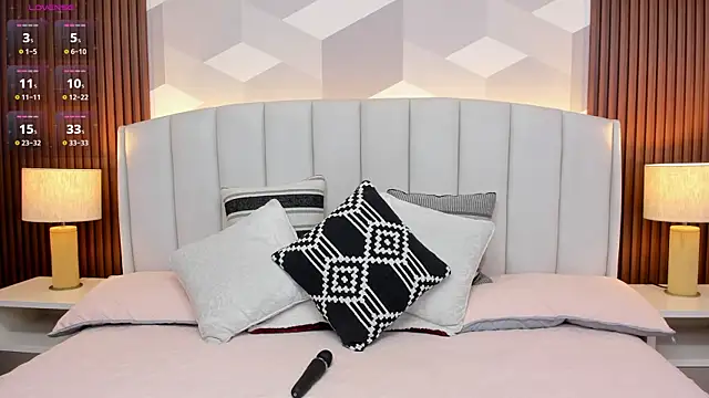 Snapshot of Marge_lasander chatting on September 23, 2:03 am Marge lasander online show from September 23, 2:03 am