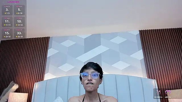 Snapshot of Marge_lasander chatting on October 7, 1:58 am Marge lasander online show from October 7, 1:58 am