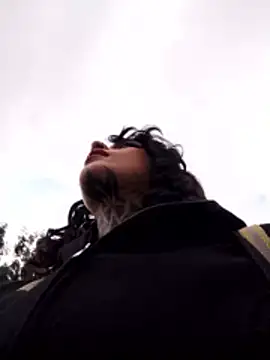 taaylor33 online show from December 20, 10:06 pm