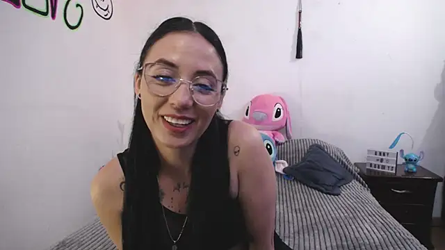 anny roberts online show from February 9, 7:30 pm