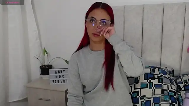 anny roberts online show from October 9, 11:30 am