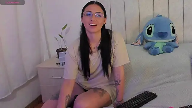 anny roberts online show from November 29, 10:24 pm