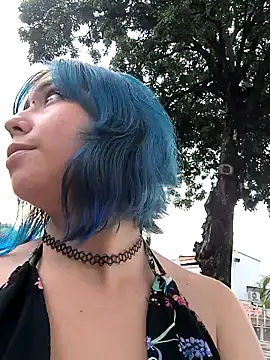 Snapshot of GerallFoxxx chatting on December 2, 9:50 pm GerallFoxxx online show from December 2, 9:50 pm