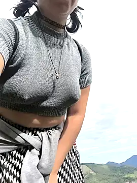 Snapshot of GerallFoxxx chatting on October 26, 1:06 pm GerallFoxxx online show from October 26, 1:06 pm