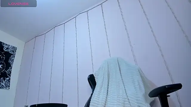 SheryLee online show from December 12, 7:48 pm