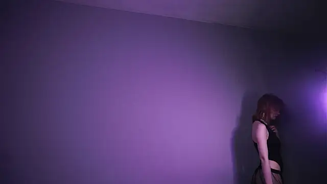 ginger hugs online show from December 29, 1:34 am