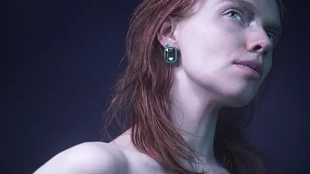 ginger hugs online show from May 18, 10:15 pm