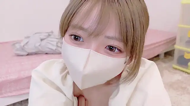 Snapshot of neruneruru chatting on February 25, 8:57 am neruneruru online show from February 25, 8:57 am