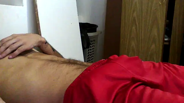 Snapshot of cariocanovin23 chatting on February 21, 1:44 am cariocanovin23 online show from February 21, 1:44 am