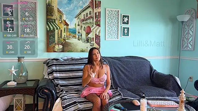 Snapshot of Lilmissbigguy chatting on October 25, 6:02 pm Lilmissbigguy online show from October 25, 6:02 pm