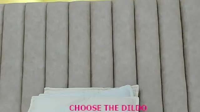 FreyaMoller online show from September 19, 7:47 pm