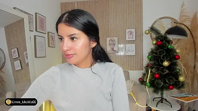 Snapshot of Kimm_khalifa chatting on December 31, 4:14 pm Kimm khalifa online show from December 31, 4:14 pm